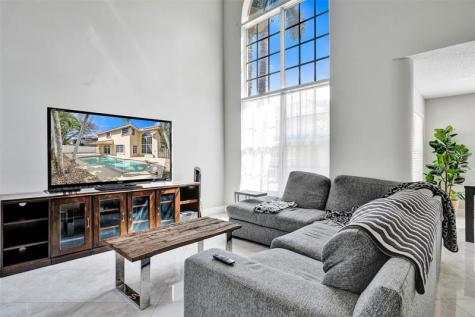 11064 Bismarck Place Hollywood FL 33026