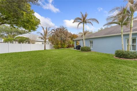 8143 Westfield Circle Vero Beach FL 32966