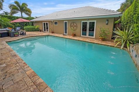 1900 NE 57th Street Fort Lauderdale FL 33308