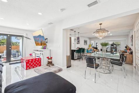 2030 SW 22nd Avenue Fort Lauderdale FL 33312