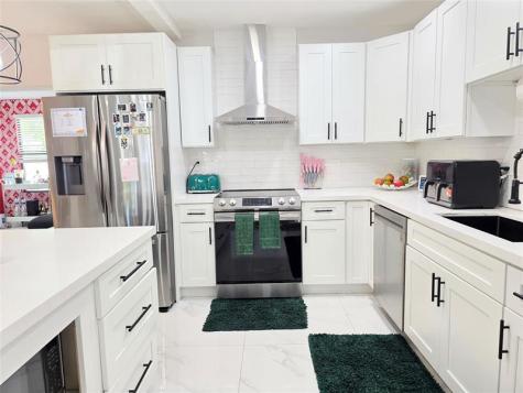 2030 SW 22nd Avenue Fort Lauderdale FL 33312