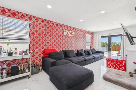 2030 SW 22nd Avenue Fort Lauderdale FL 33312