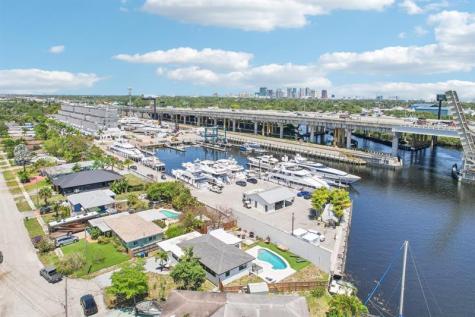 2030 SW 22nd Avenue Fort Lauderdale FL 33312