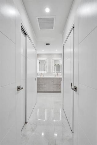 2510 NE 47th Street Fort Lauderdale FL 33308