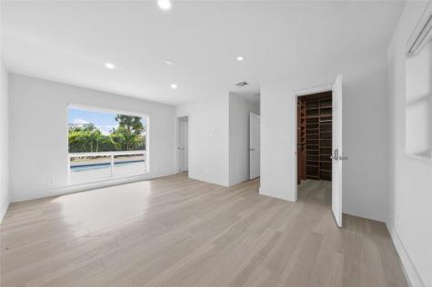 1762 NE 38th Street Oakland Park FL 33334