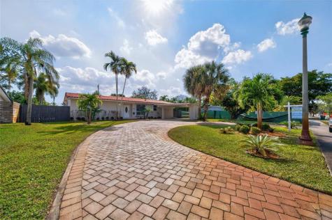 1762 NE 38th Street Oakland Park FL 33334