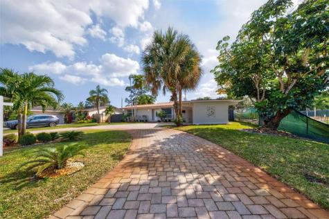 1762 NE 38th Street Oakland Park FL 33334