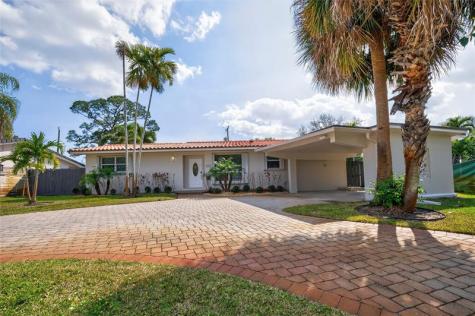 1762 NE 38th Street Oakland Park FL 33334