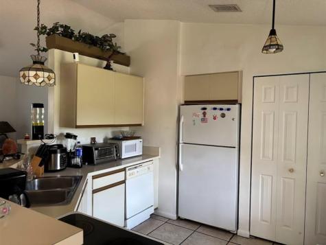 702 SW College Park Road Port St Lucie FL 34953