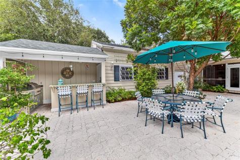 1017 SE 13th Terrace Fort Lauderdale FL 33316