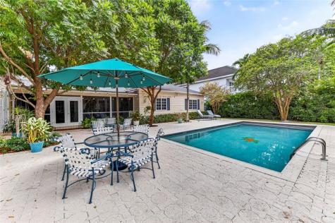 1017 SE 13th Terrace Fort Lauderdale FL 33316