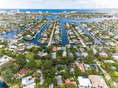 1017 SE 13th Terrace Fort Lauderdale FL 33316
