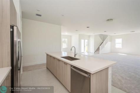 12290 SW 44th Court Davie FL 33330
