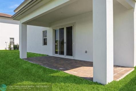 12290 SW 44th Court Davie FL 33330