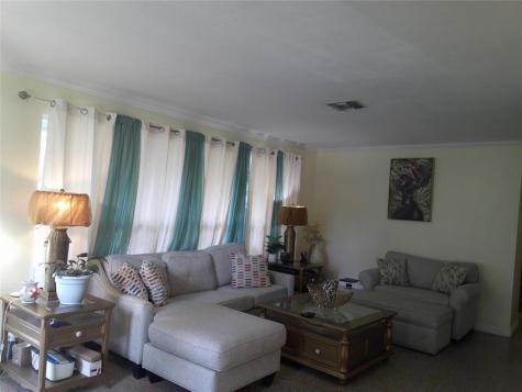 6042 NW 18th Street Margate FL 33063