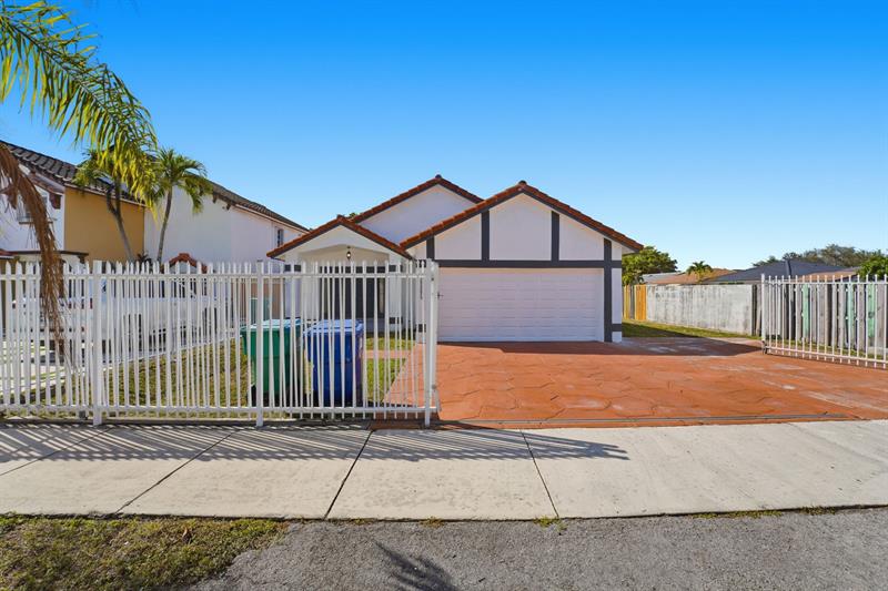 5860 SW 150th Avenue Miami FL 33193