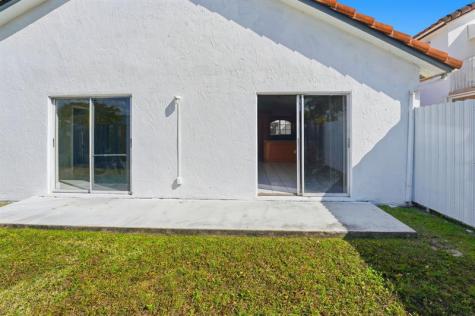 5860 SW 150th Avenue Miami FL 33193