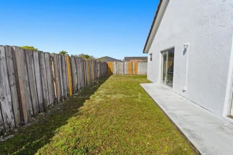 5860 SW 150th Avenue Miami FL 33193