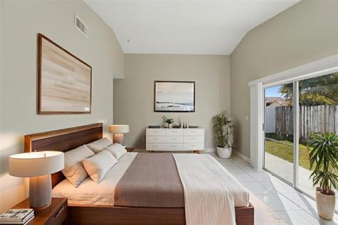 5860 SW 150th Avenue Miami FL 33193