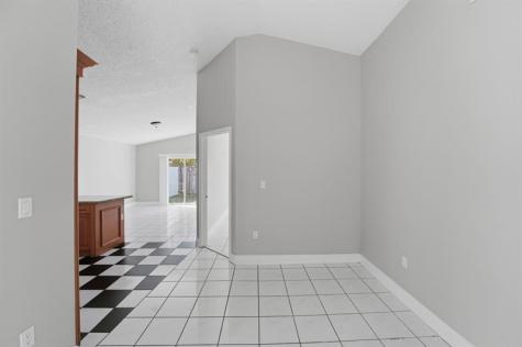 5860 SW 150th Avenue Miami FL 33193