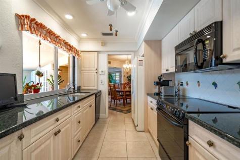 3920 NE 27th Avenue Lighthouse Point FL 33064