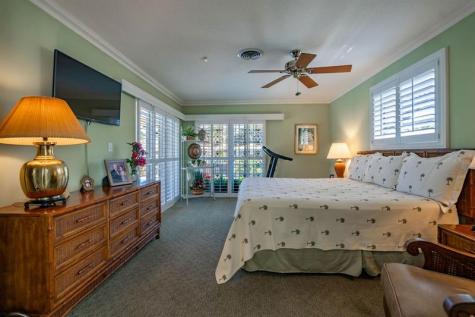 3920 NE 27th Avenue Lighthouse Point FL 33064