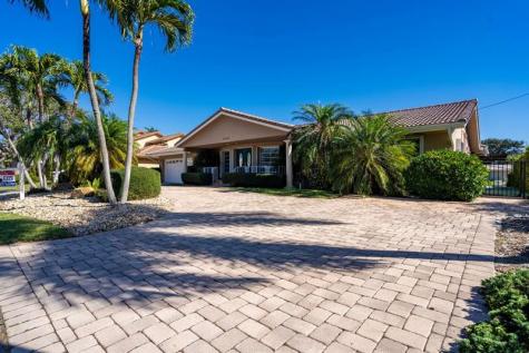 3920 NE 27th Avenue Lighthouse Point FL 33064