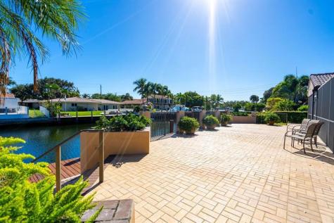 3920 NE 27th Avenue Lighthouse Point FL 33064