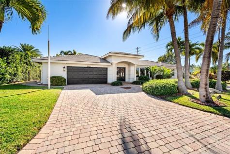 3900 NE 24th Avenue Lighthouse Point FL 33064