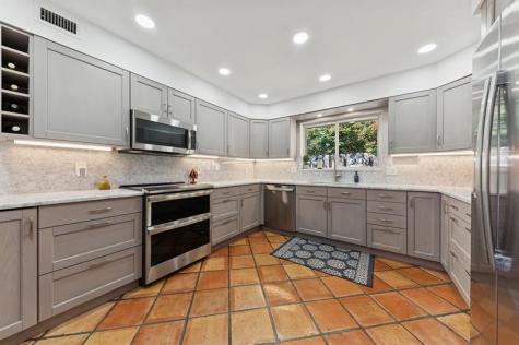 2890 NE 23rd Street Pompano Beach FL 33062