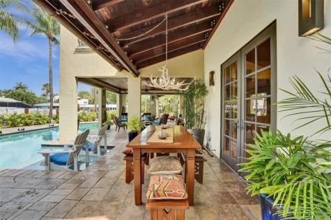 2321 SW 26th Avenue Fort Lauderdale FL 33312