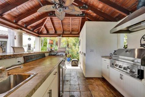 2321 SW 26th Avenue Fort Lauderdale FL 33312