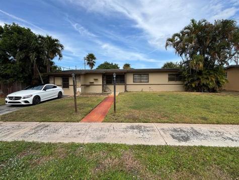 4115 NW 191st Terrace Miami Gardens FL 33055