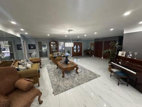5800 Pinetree Road Parkland FL 33067