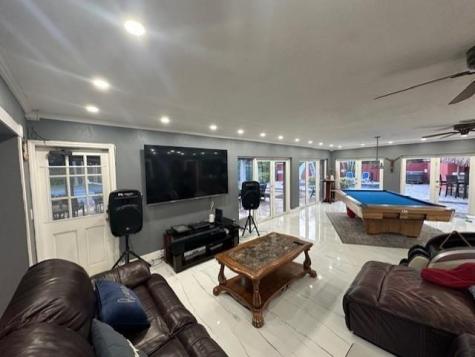 5800 Pinetree Road Parkland FL 33067