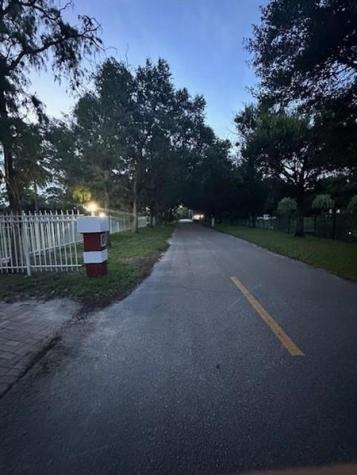 5800 Pinetree Road Parkland FL 33067