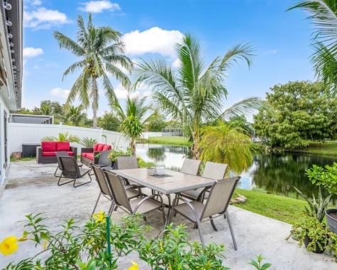 2051 NW 93rd Lane Sunrise FL 33322