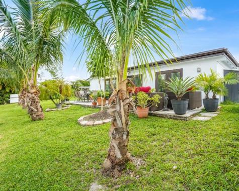 2051 NW 93rd Lane Sunrise FL 33322