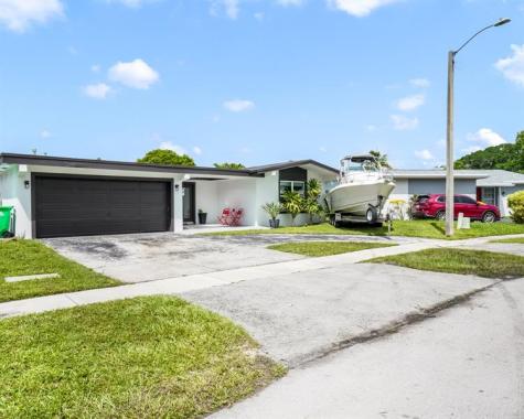 2051 NW 93rd Lane Sunrise FL 33322