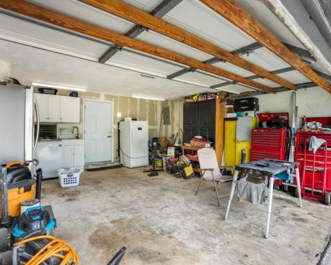 2051 NW 93rd Lane Sunrise FL 33322