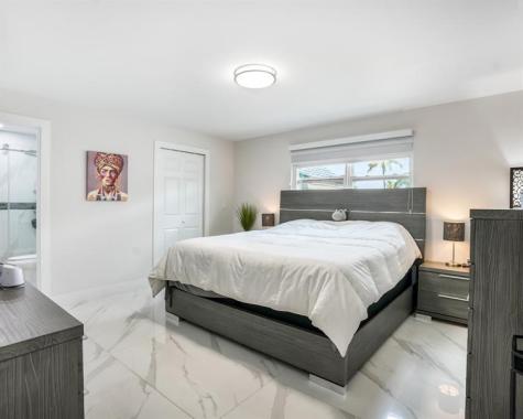 2051 NW 93rd Lane Sunrise FL 33322