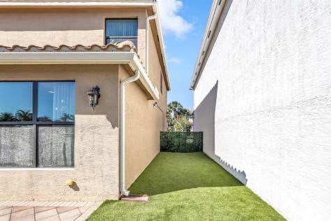 14586 Alabaster Avenue Delray Beach FL 33446