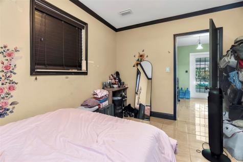 531 NE 61st Street Oakland Park FL 33334