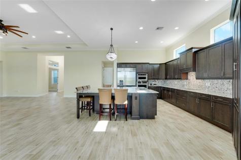 4673 Estates Circle Loxahatchee FL 33470