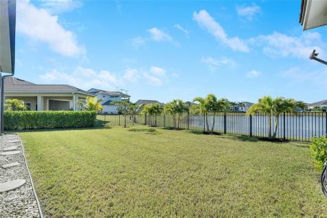 4673 Estates Circle Loxahatchee FL 33470