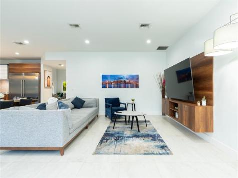 2615 E Las Olas Boulevard Fort Lauderdale FL 33301