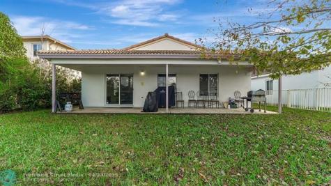 4558 SW 125th Lane Miramar FL 33027