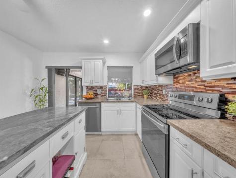 2790 NW 91st Avenue Coral Springs FL 33065