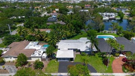 19885 NE 22nd Avenue Miami FL 33180
