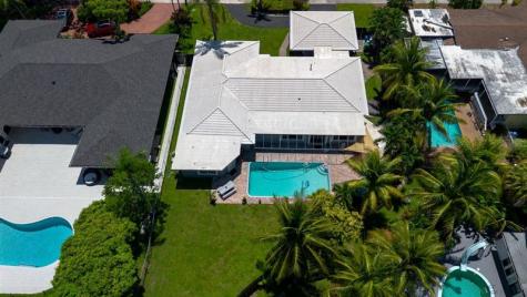 19885 NE 22nd Avenue Miami FL 33180